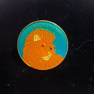 Vintage Ngorongoro pin